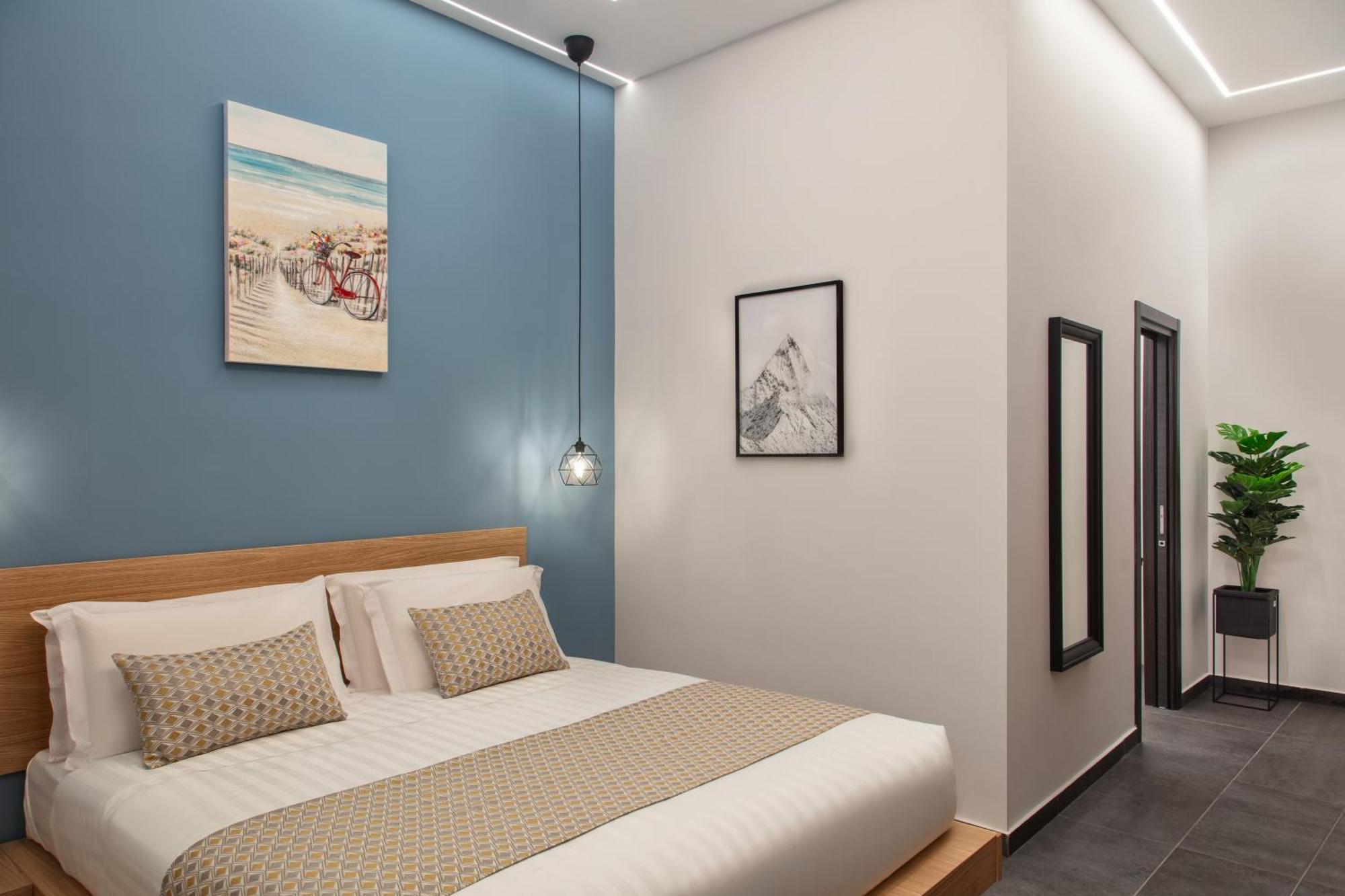 Main - Duomo Hotel Naples Exterior photo